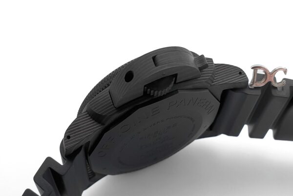 PAM1616 Luminor Submersible Carbotech - Image 13