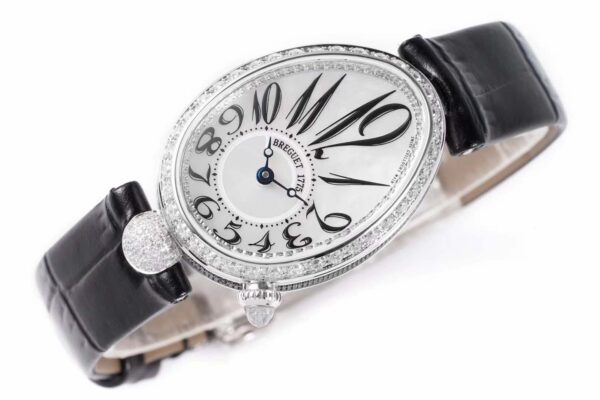Reine de Naples in White Gold - Image 7
