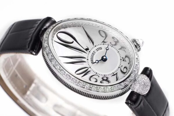 Reine de Naples in White Gold - Image 5