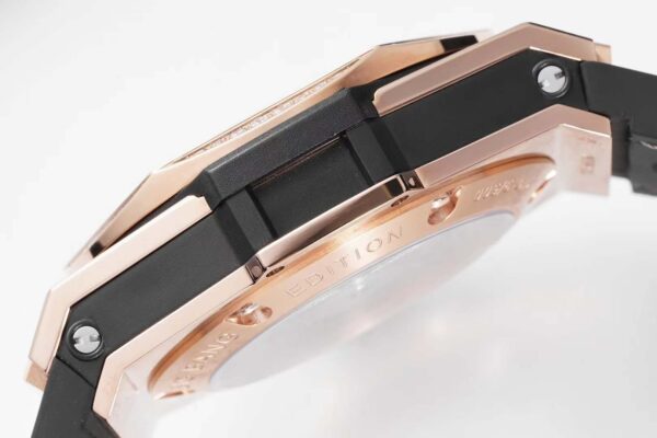 Big Bang Unico Sang Bleu in Rose Gold on Brown Leather Strap - Image 8