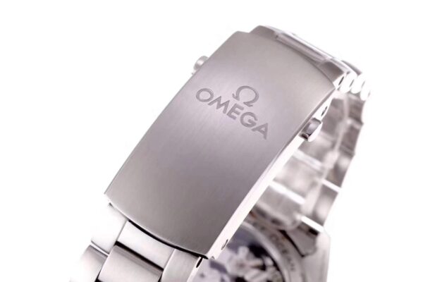 Planet Ocean 600M Omega Co-Axial Master Chronometer 43.5mm Black Dial Ref 215.30.44.21.01.001 - Image 5