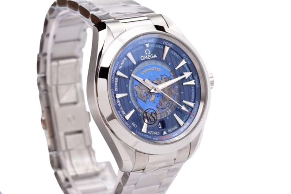 Seamaster Aqua Terra Worldtimer Master Chrononometer Blue Dial on Bracelet - Image 7