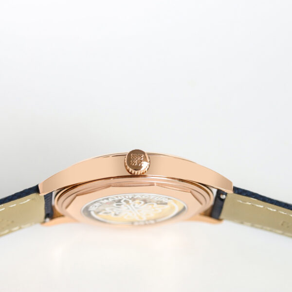 Calatrava 6007 Blue Dial in Rose Gold - Image 7