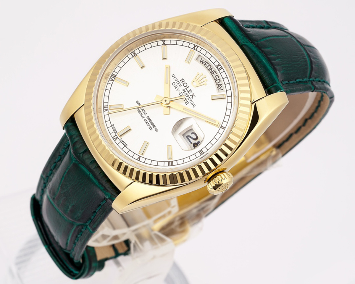 Day-Date 40 Green Dial in Yellow Gold on Leather Strap - Image 3