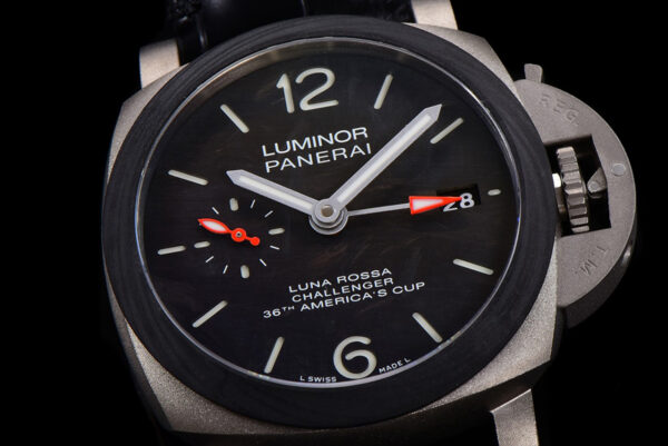 PAM1096 Luna Rossa GMT 42mm - Image 5