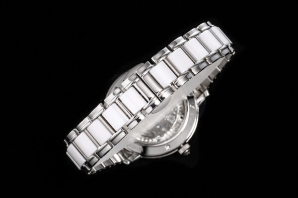 Traditionelle Perpetual Calendar Ultra-Thin 4305T/000G-B948 Blue Dial in White Gold on Bracelet - Image 8