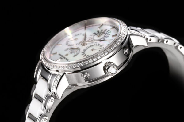 Traditionelle Perpetual Calendar Ultra-Thin 4305T/000G White Dial in White Gold on Bracelet - Image 6