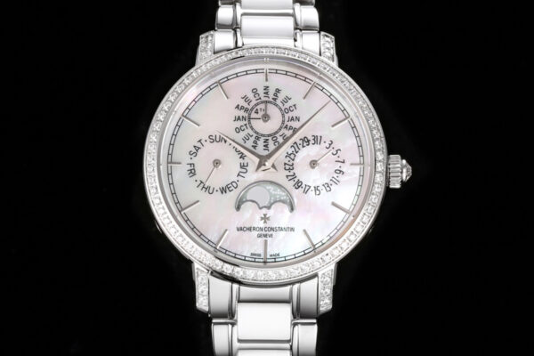 Traditionelle Perpetual Calendar Ultra-Thin 4305T/000G White Dial in White Gold on Bracelet - Image 4