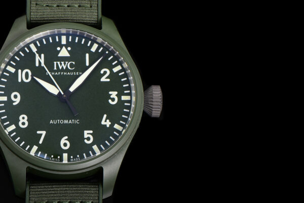 Big Pilot’s Watch 43 IW329802 Top Gun Edition Woodland on Camo Strap - Image 7