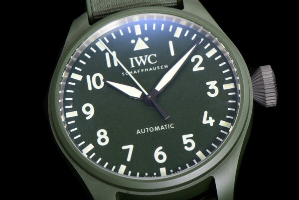 Big Pilot’s Watch 43 IW329802 Top Gun Edition Woodland on Camo Strap - Image 3