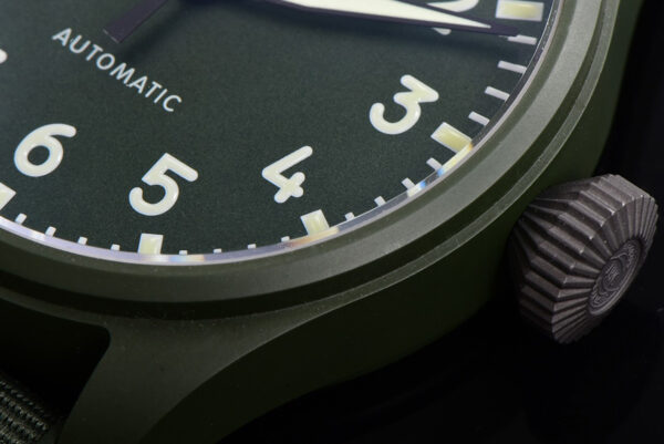 Big Pilot’s Watch 43 IW329802 Top Gun Edition Woodland on Camo Strap - Image 5