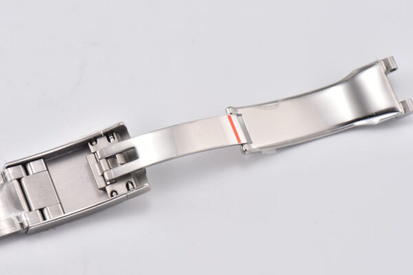 Datejust 41 126334 Bright Black Dial Stick Markers on Oyster Bracelet - Image 9