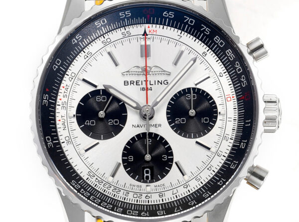 Navitimer B01 Chronograph 43 Silver Dial in Steel on Leather Strap Ref. AB0138241G1P1 - Image 6