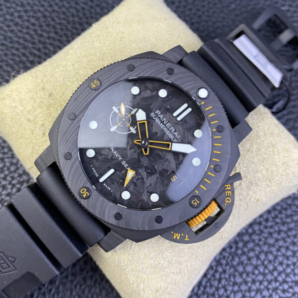 PAM1324 Submersible GMT Carbotech™ Navy Seals 44mm - Image 4
