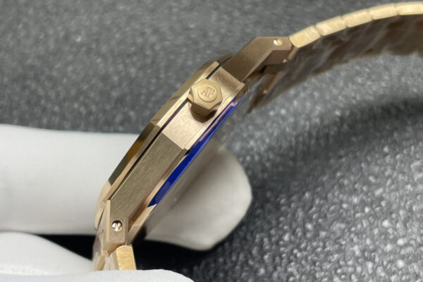 Royal Oak 16202OR 39mm Grey Dial in Rose Gold - Image 5