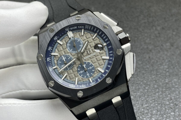 Royal Oak Offshore Novelty 43mm Grey Dial Ref. 26405CG - Image 4