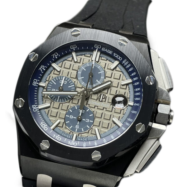 Royal Oak Offshore Novelty 43mm Grey Dial Ref. 26405CG - Image 2