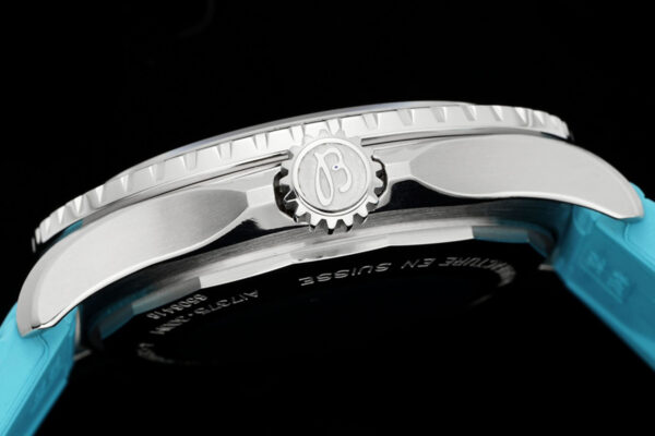 Superocean Automatic 44 Tiffany Blue Dial Ref: A17376211L2S1 - Image 5