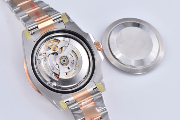 GMT Master II 126715 CHNR Clean Factory “Rootbeer” in Rose Gold and Steel - Image 15