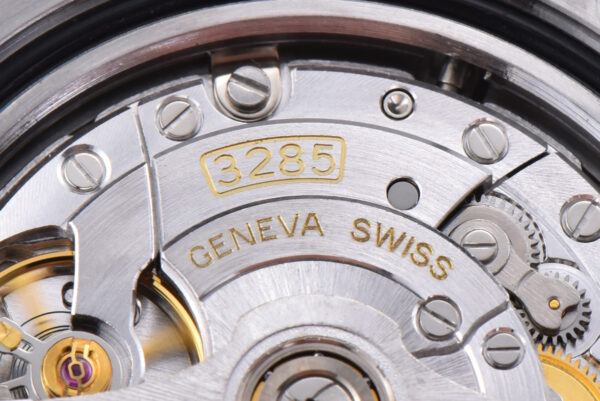 GMT Master II 126715 CHNR Clean Factory “Rootbeer” in Rose Gold and Steel - Image 12
