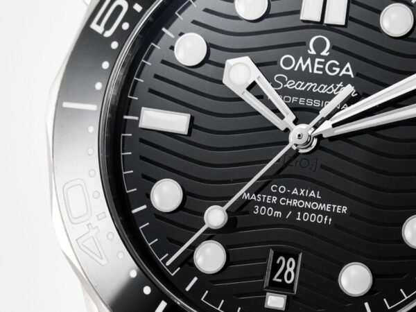 Seamaster Diver 300M VSF 1:1 Best Edition Black Ceramic Black Dial on SS Bracelet A8800 V2 - Image 10